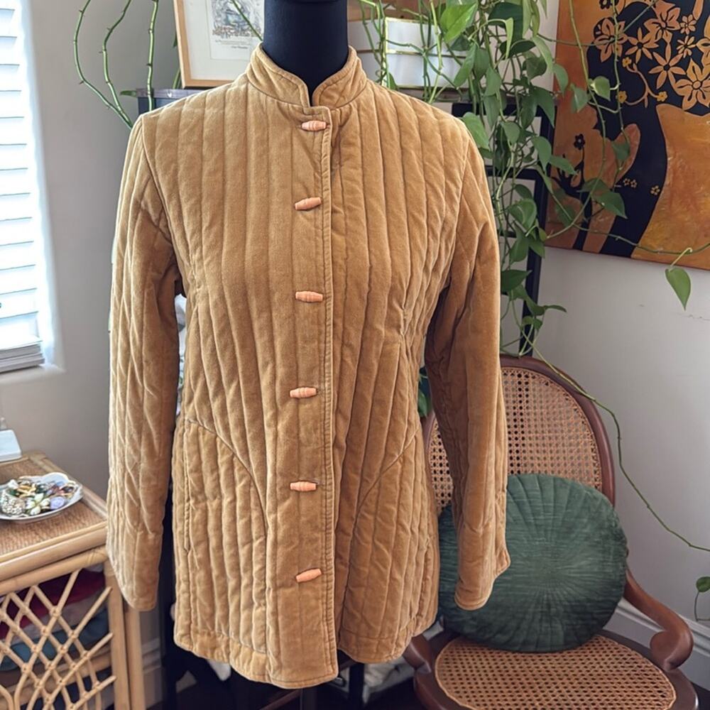 Vintage 70s/80s Quilted Mustard Yellow Velour Mandarin Collar Button Up Jacket